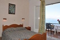 Yannis Servos Barbati Apartments Екстериор снимка