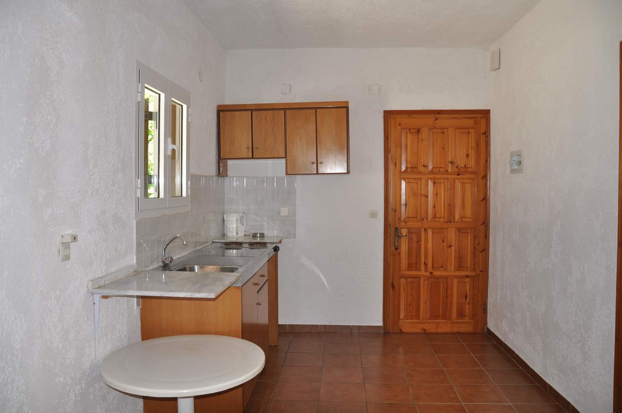 Yannis Servos Barbati Apartments Екстериор снимка