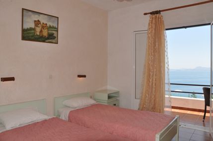 Yannis Servos Barbati Apartments Екстериор снимка